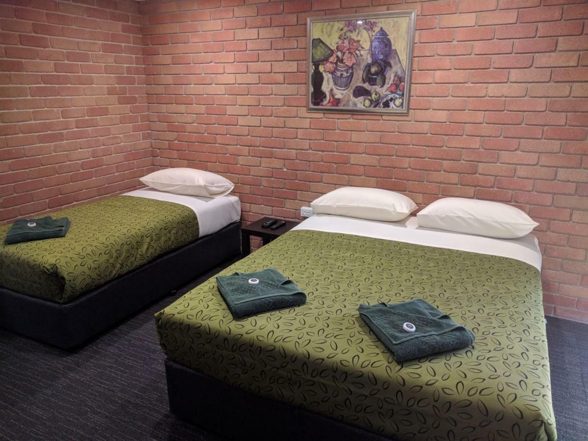 Travellers Inn Kaniva Экстерьер фото